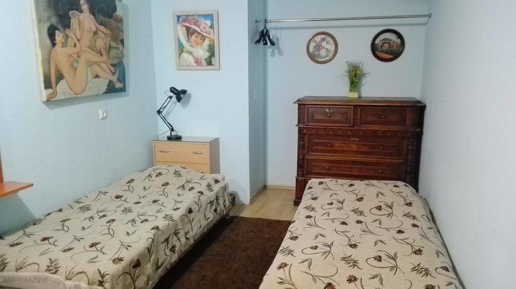 Evrika Apartments On Rustaveli Avenue Tbilisi Bagian luar foto